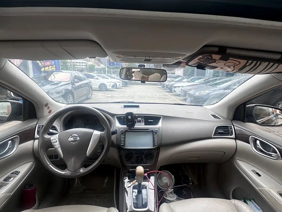 Фото 4 - Nissan Sylphy