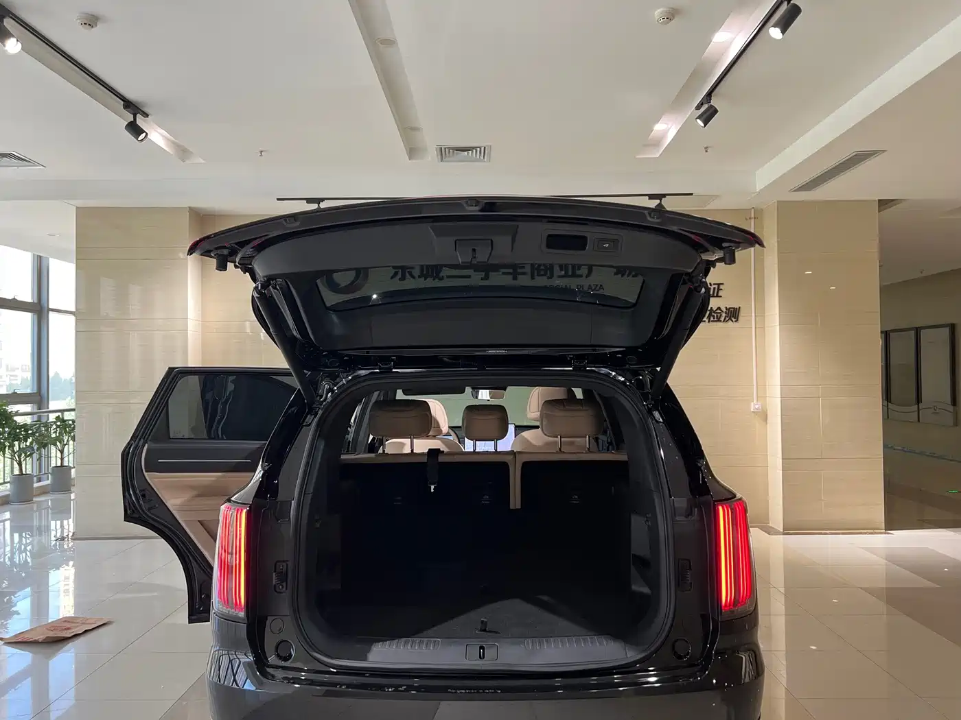 Jetour Shanhai L7 PLUS 2026 2025 220km Elite Edition 5-seater