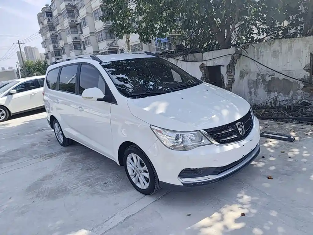Photo 4 - Baojun 730
