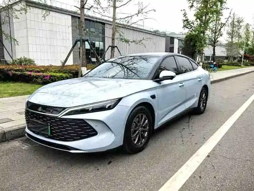 BYD Qin L 2025 DM-i Smart Drive Edition 80KM Leading