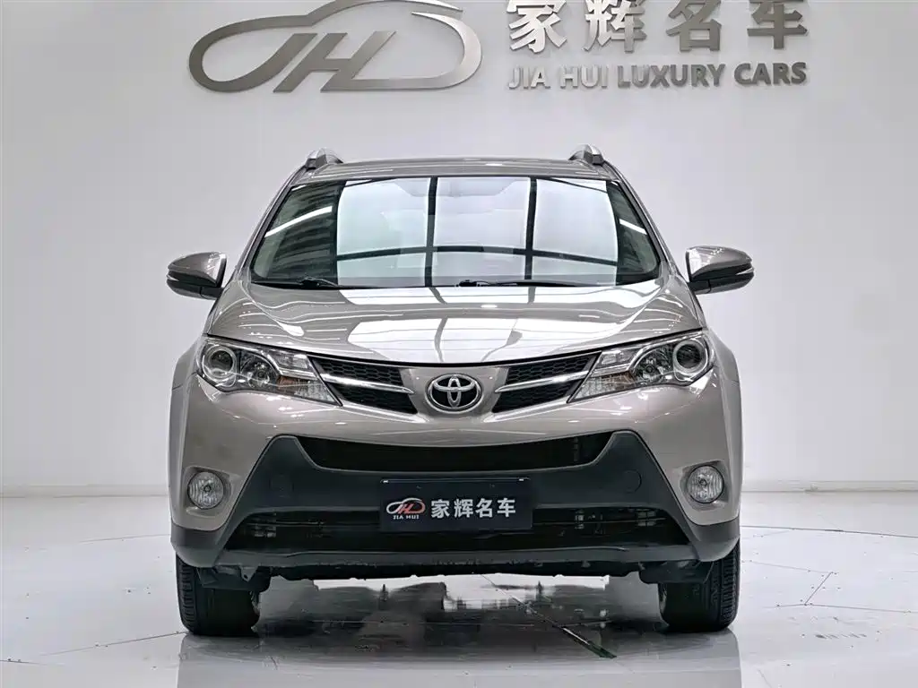 Toyota RAV4 Rongfang 2015 2.0L CVT 2WD Trend Edition фото 2