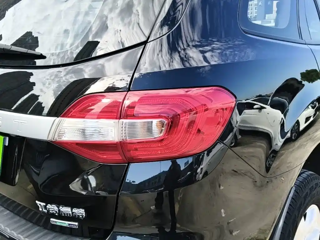 Ford Everest 2023 2020 2.3T Gasoline Automatic 4WD Elite 5-seater