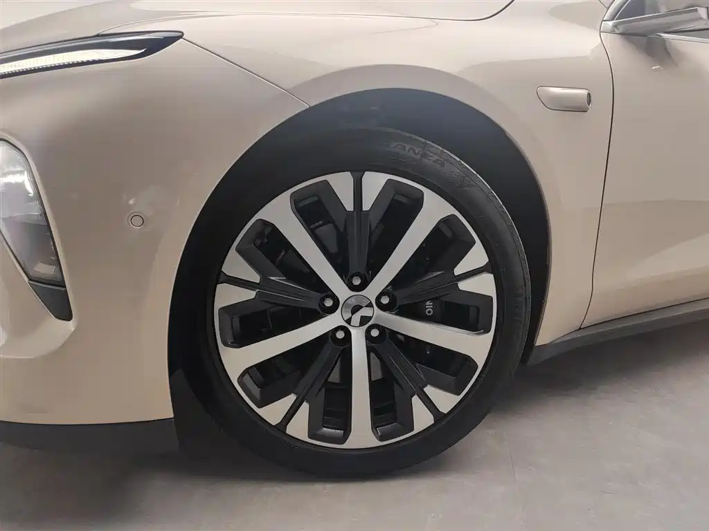 NIO ET7 2024 2024 75kWh Executive Edition