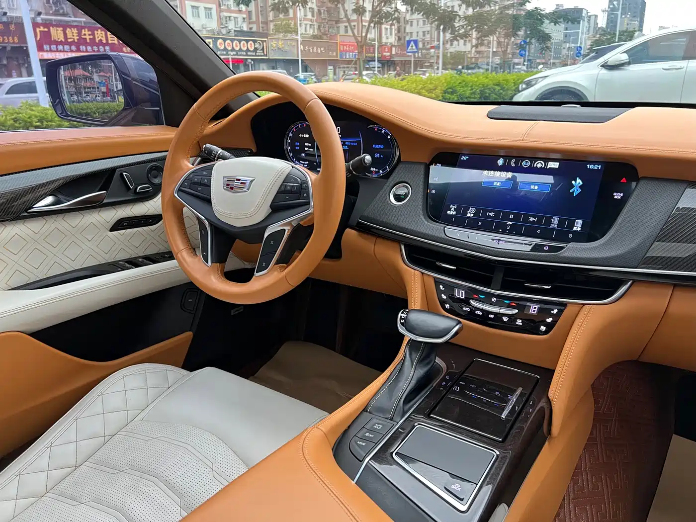Cadillac CT6 2016 40T Leading фото 17