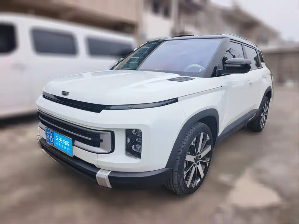 Geely ICON 2023 — пригон из Китая