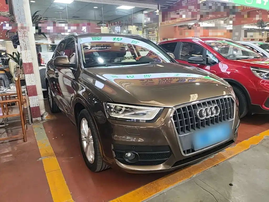Фото 4 - Audi Q3