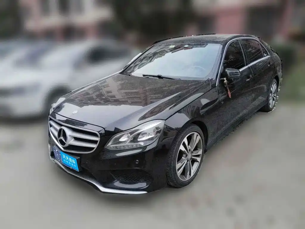 Фото 1 - Mercedes-Benz E-Class