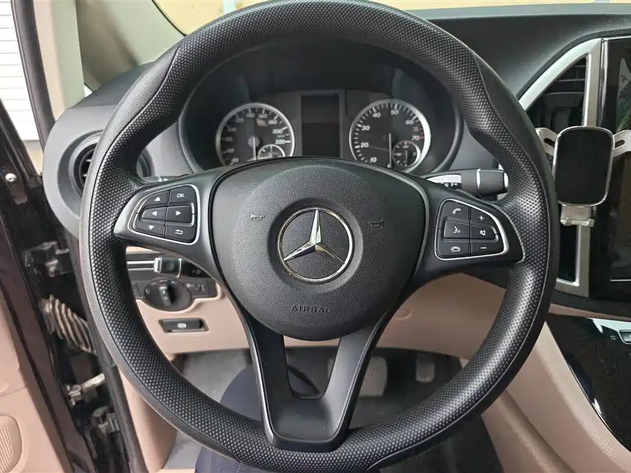 Mercedes-Benz Vito 2018 2.0T Elite Edition 7-Seater China V фото 15