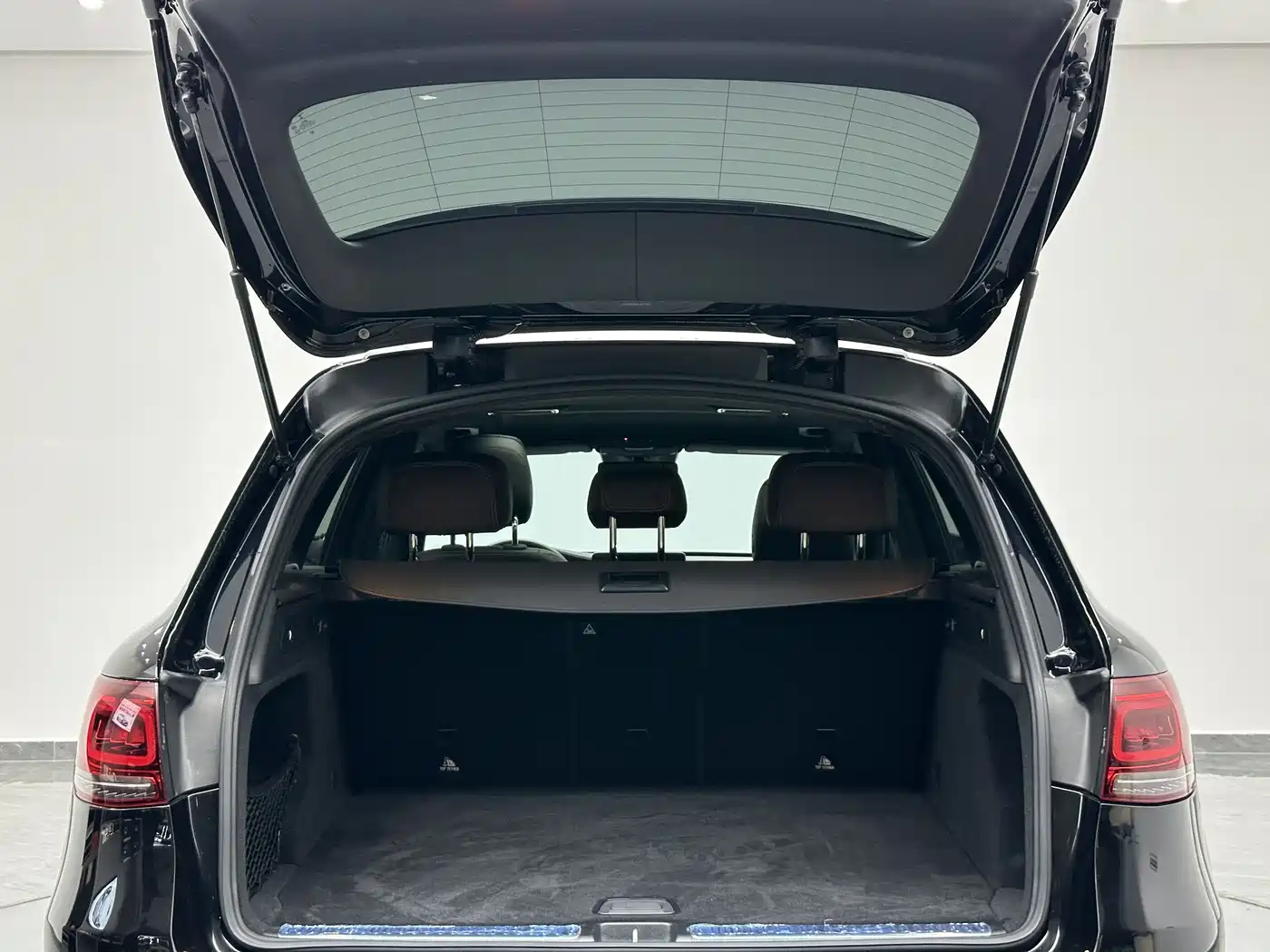 Mercedes-Benz GLC 2022 Model GLC 300 L 4MATIC Dynamic Edition фото 28