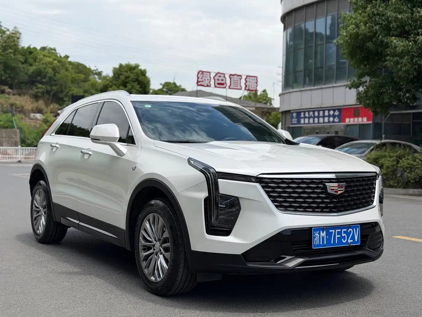 CADILLAC XT4