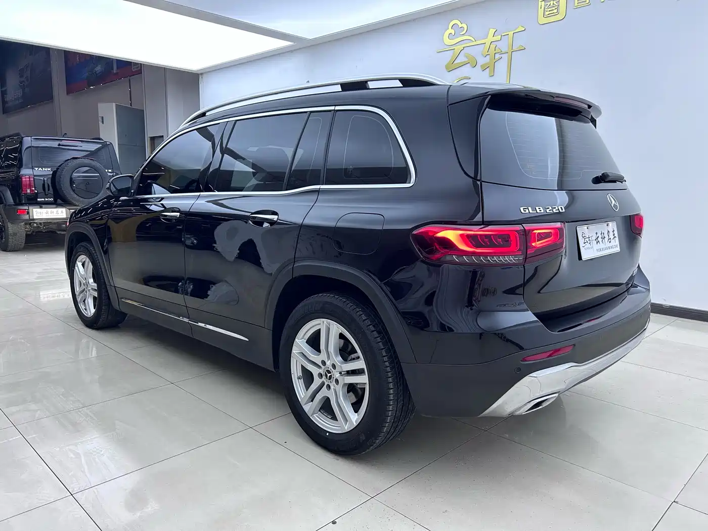 Mercedes-Benz GLB 2023 GLB 220 Dynamic фото 13