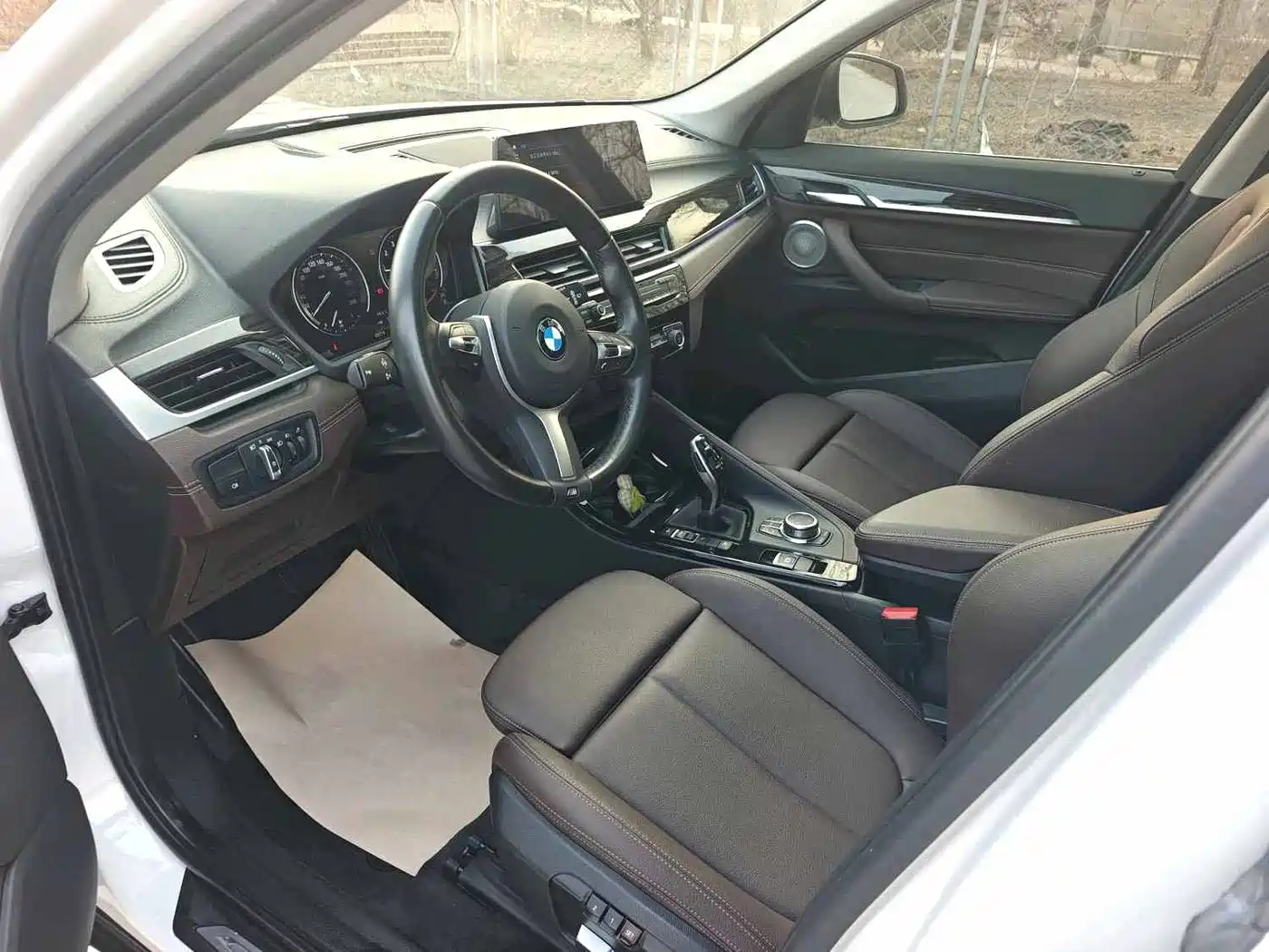 BMW X1 2022 xDrive25Li Premium фото 9