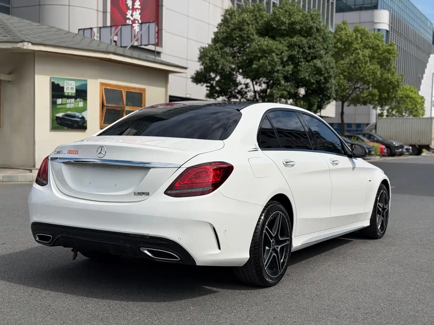 Mercedes-Benz C-Class 2021 C 260 L Sport Starry Exclusive Edition фото 15