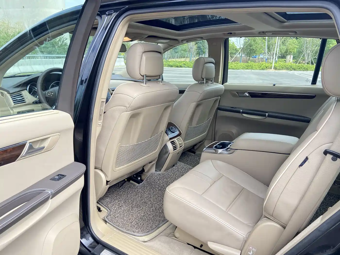 Mercedes-Benz R-Class 2011 R 350 L 4MATIC фото 10