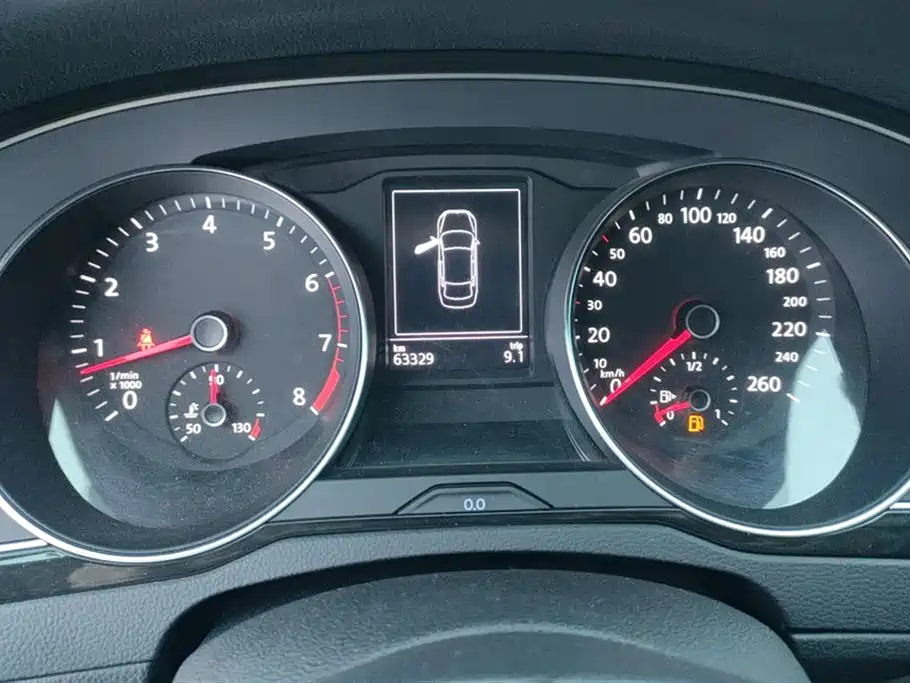 Volkswagen Magotan 2018 330TSI DSG Leading фото 14