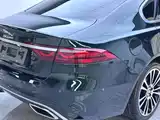 Фото 21 - Jaguar XFL