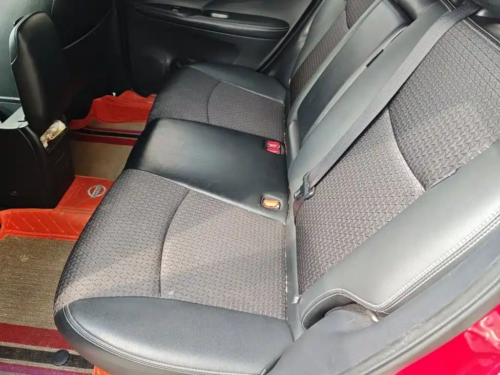 Photo 13 - Nissan Tiida
