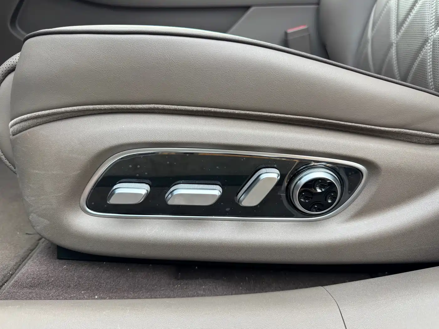 Xiangjie Enjoy World S9 2026 2026 Pure Electric Ultra AWD 100kWh