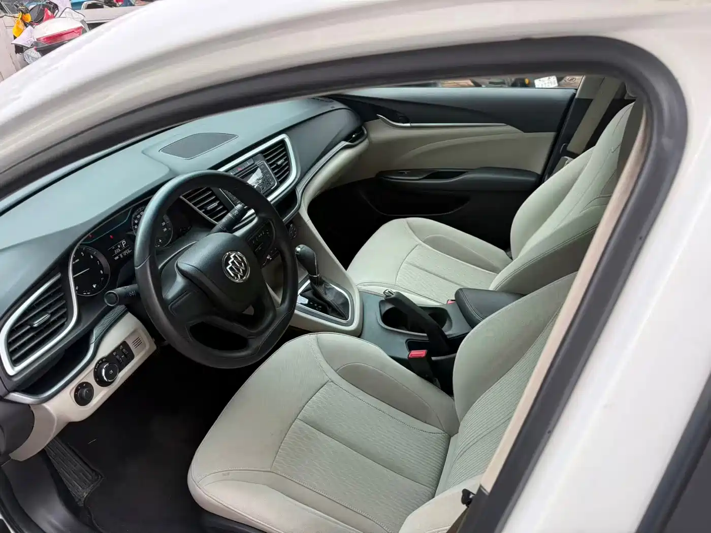 Buick Excelle 2018 15T DCT Progressive (China V) фото 5