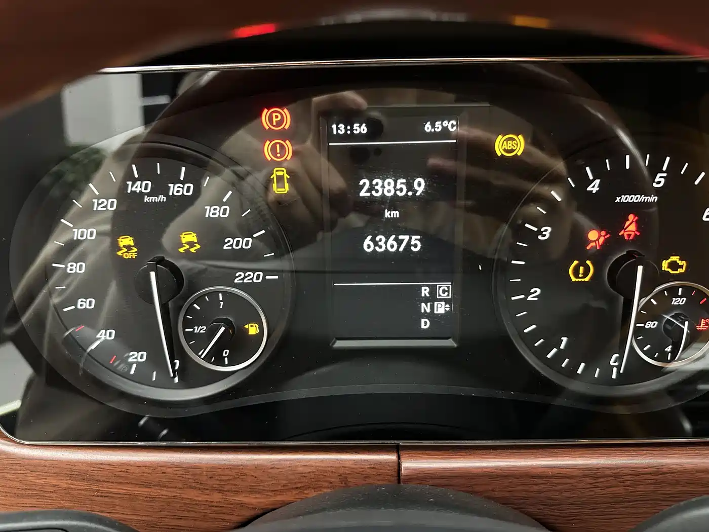 Mercedes-Benz Vito 2020 2.0T Elite Edition (7-seater) фото 4