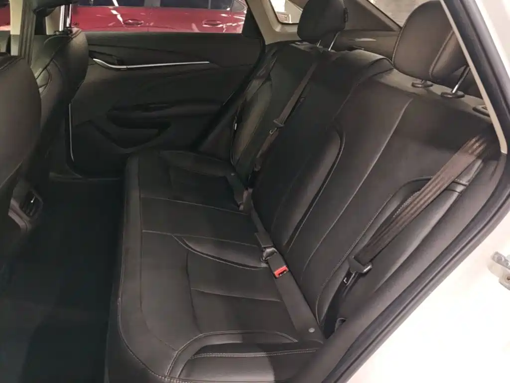 Фото 17 - Buick Excelle