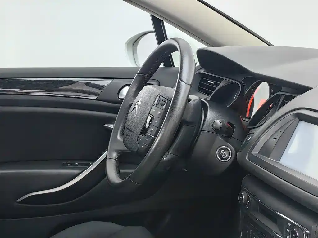 Фото 22 - Citroën C5