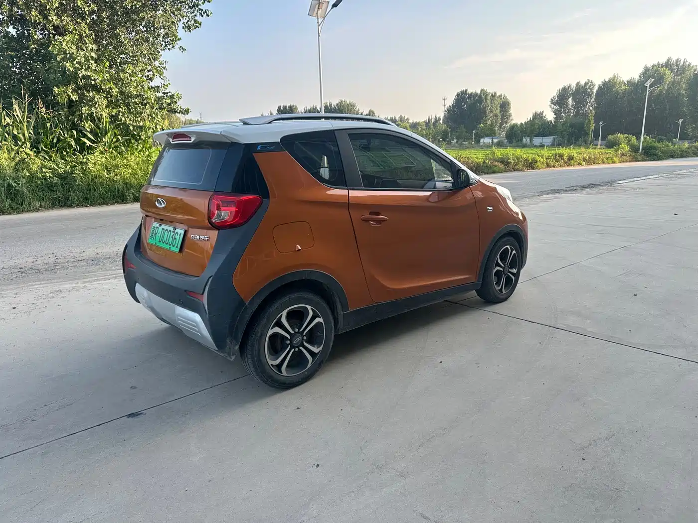 QQ New Energy Little Ant 2017 2017 2-Seater Smart Edition