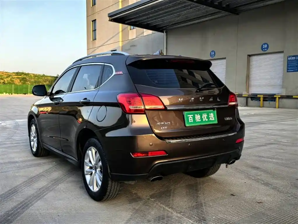 Haval H2 2015 1.5T Automatic 2WD Elite Edition фото 9