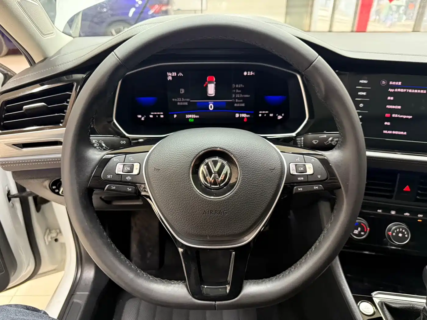 Volkswagen Sagitar 2022 280TSI DSG Surpassing Edition фото 11