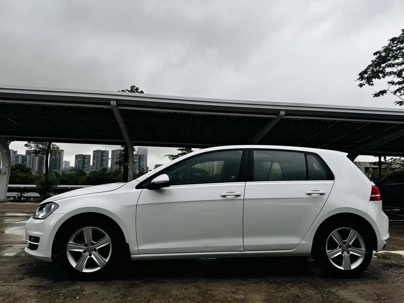 Volkswagen Golf 2016 230TSI Automatic Comfort фото 13