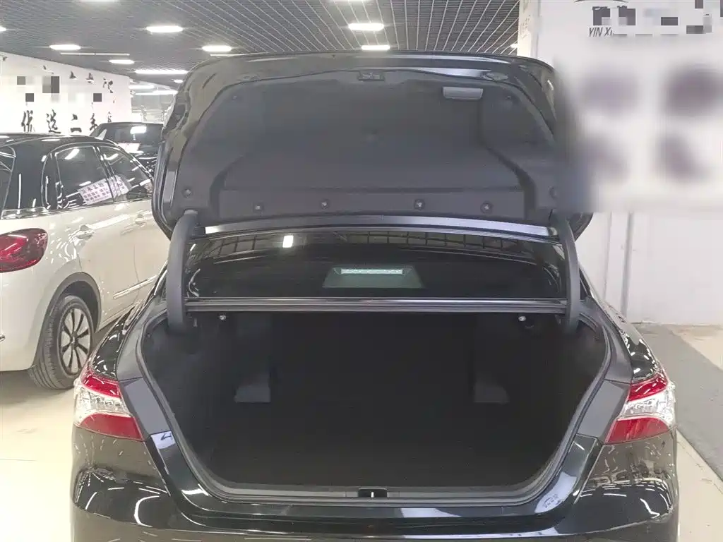 Toyota Camry 2019 2.5G Luxury (China V) фото 15