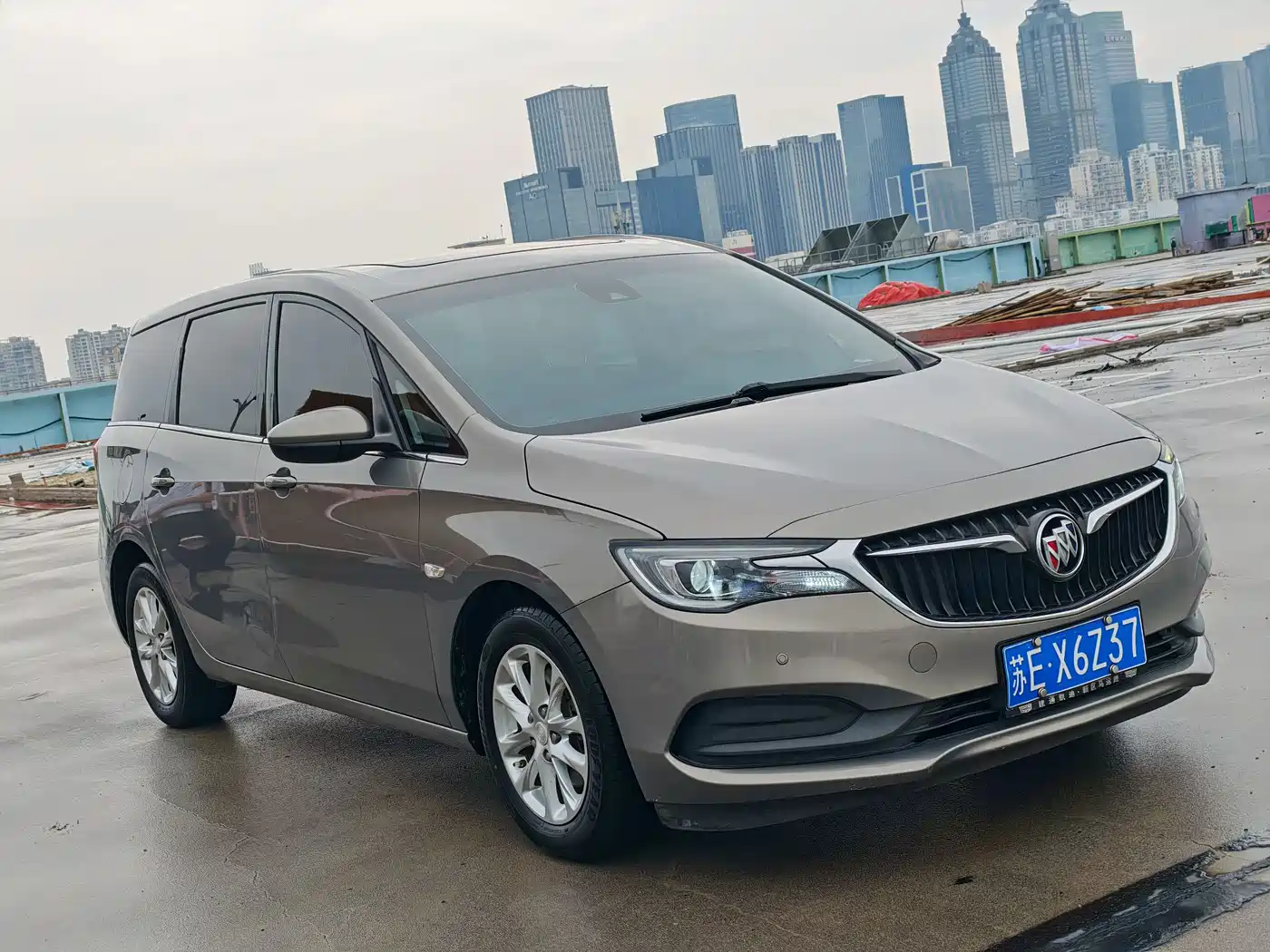 Buick GL6 2018 18T 6-Seater Luxury фото 3