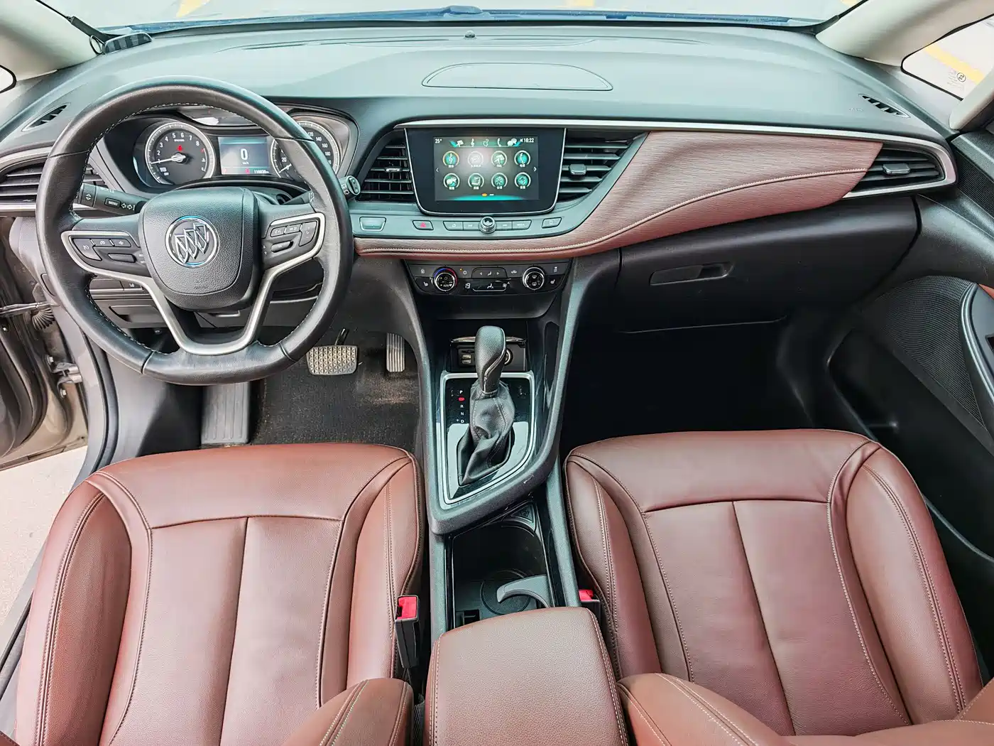 Buick GL6 2018 18T 6-Seater Luxury фото 13