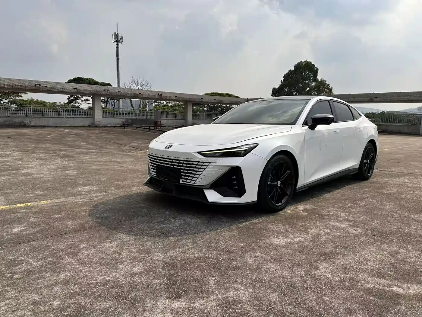 Changan UNI-V 2023 — пригон из Китая