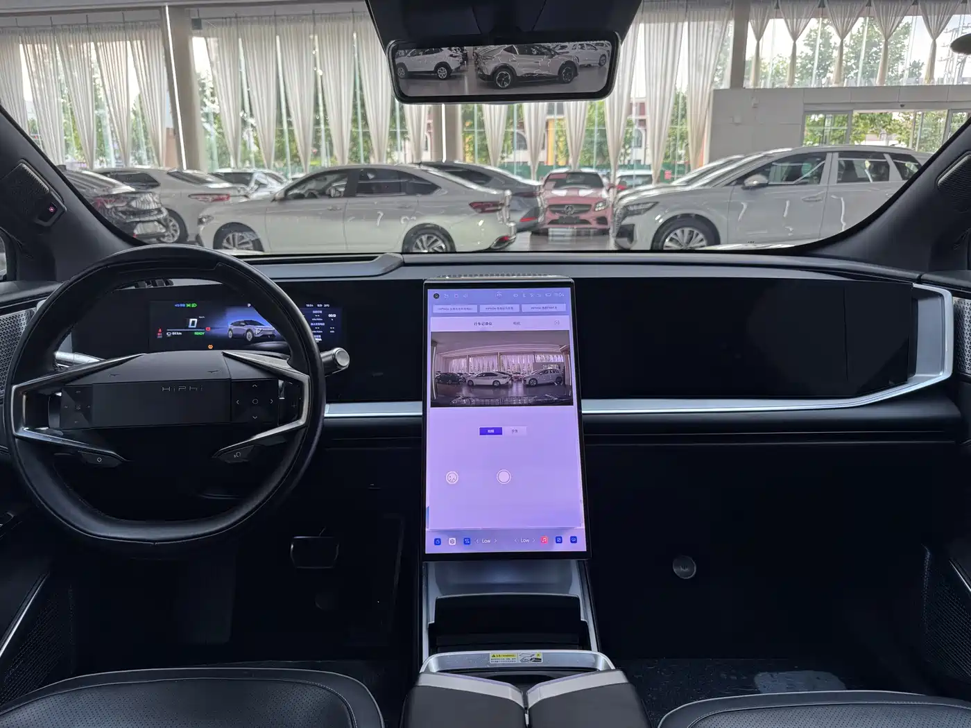 HiPhi Y 2023 2023 560km Pioneer Edition