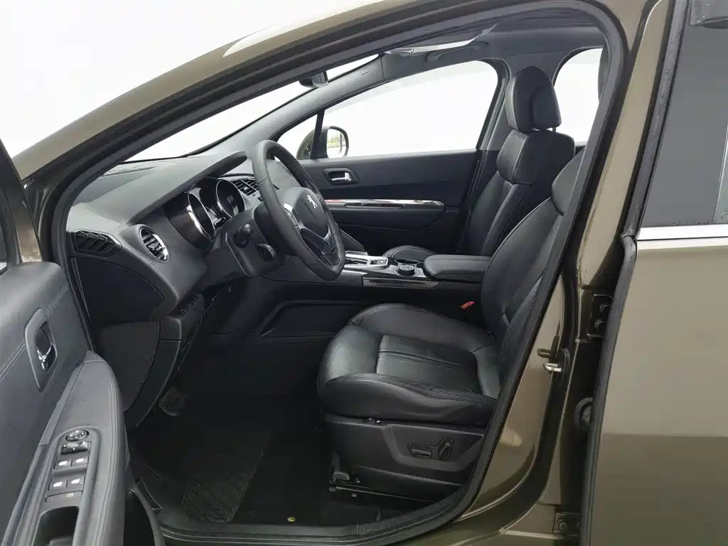 Peugeot 3008 2013 1.6THP Automatic Prestige Edition фото 10