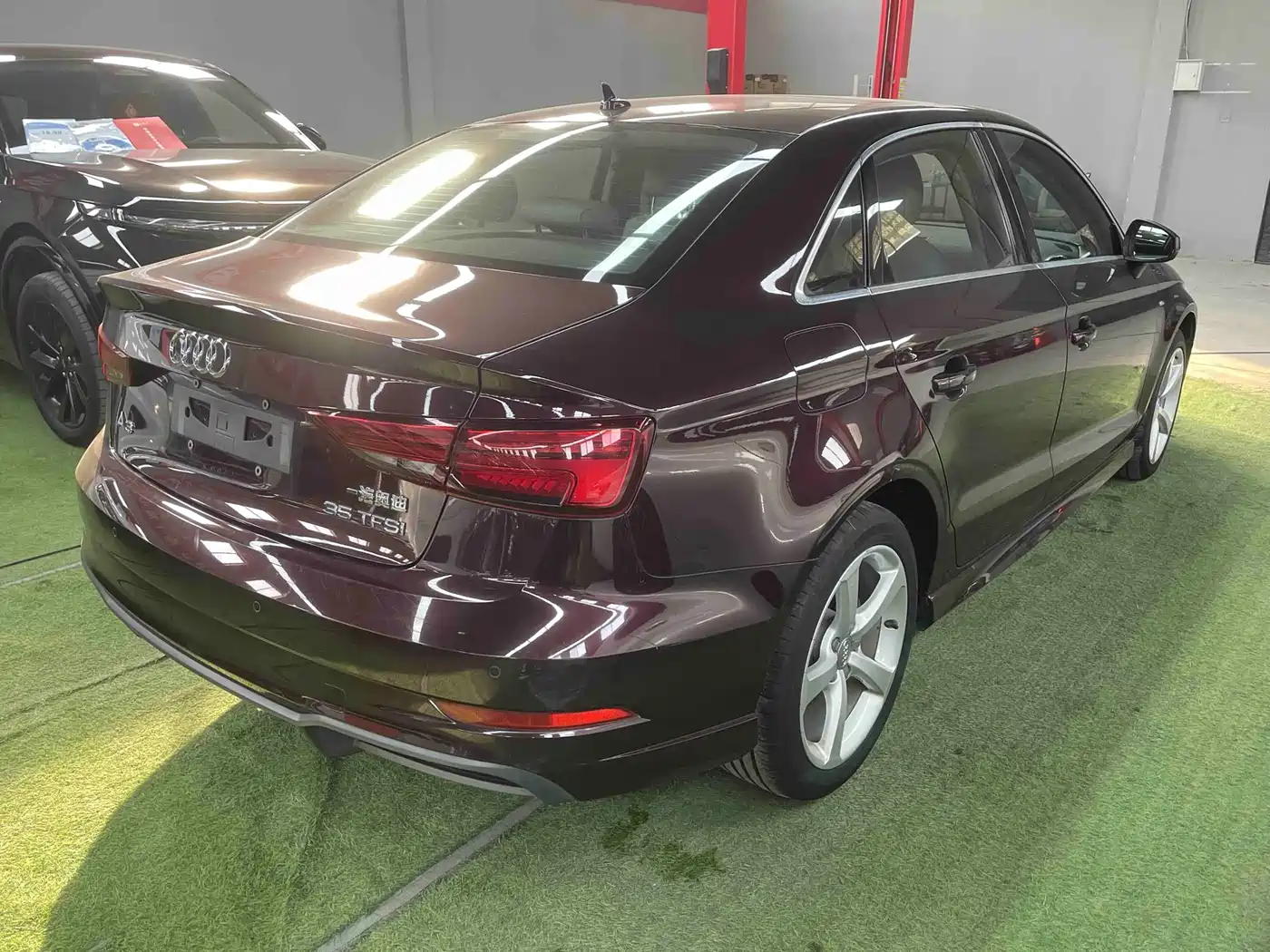 Audi A3 2018 30th Anniversary Limousine 35 TFSI Fashion фото 4