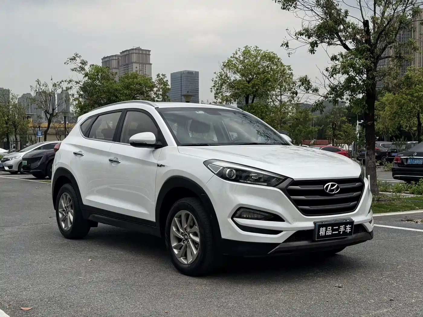Hyundai Tucson 2015 1.6T Dual Clutch 2WD Smart фото 3