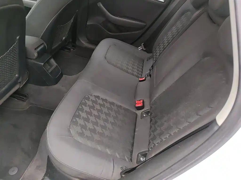 Audi A3 2016 Sportback 35 TFSI Progressive фото 17