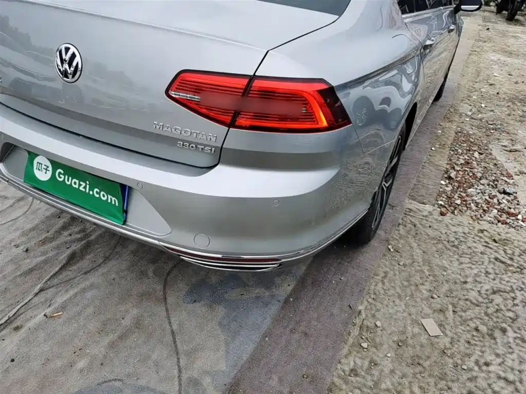 Volkswagen Magotan 2017 330TSI DSG Premium фото 24
