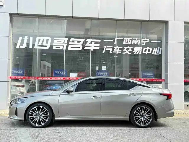 Nissan Teana 2022 2.0T XV Premium Edition — фото 3