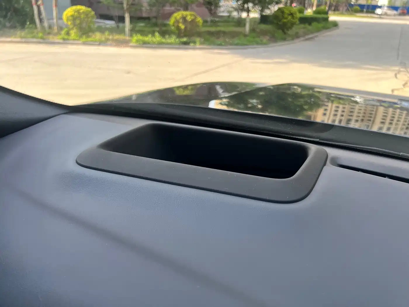 Li Auto Li L8 2025 Pro Smart Renewal Edition фото 14