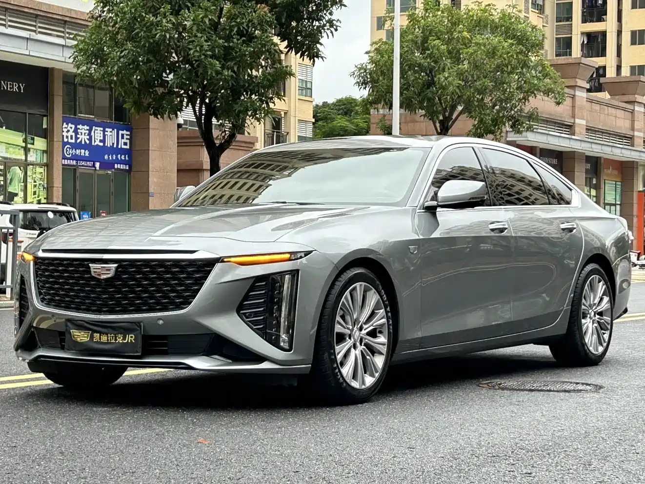 Фото 1 - Cadillac CT6