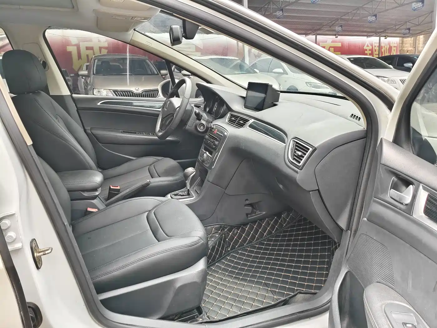 Peugeot 308 2014 2014 Model Joy Edition Classic 1.6L Automatic Trend Style