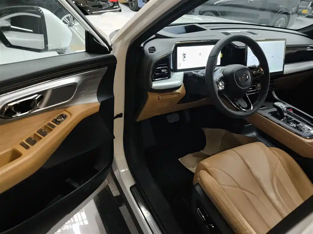 GAC Trumpchi Trumpchi ES9 2024 PHEV 143km Pro+ фото 16