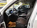 Фото 8 - BMW iX1