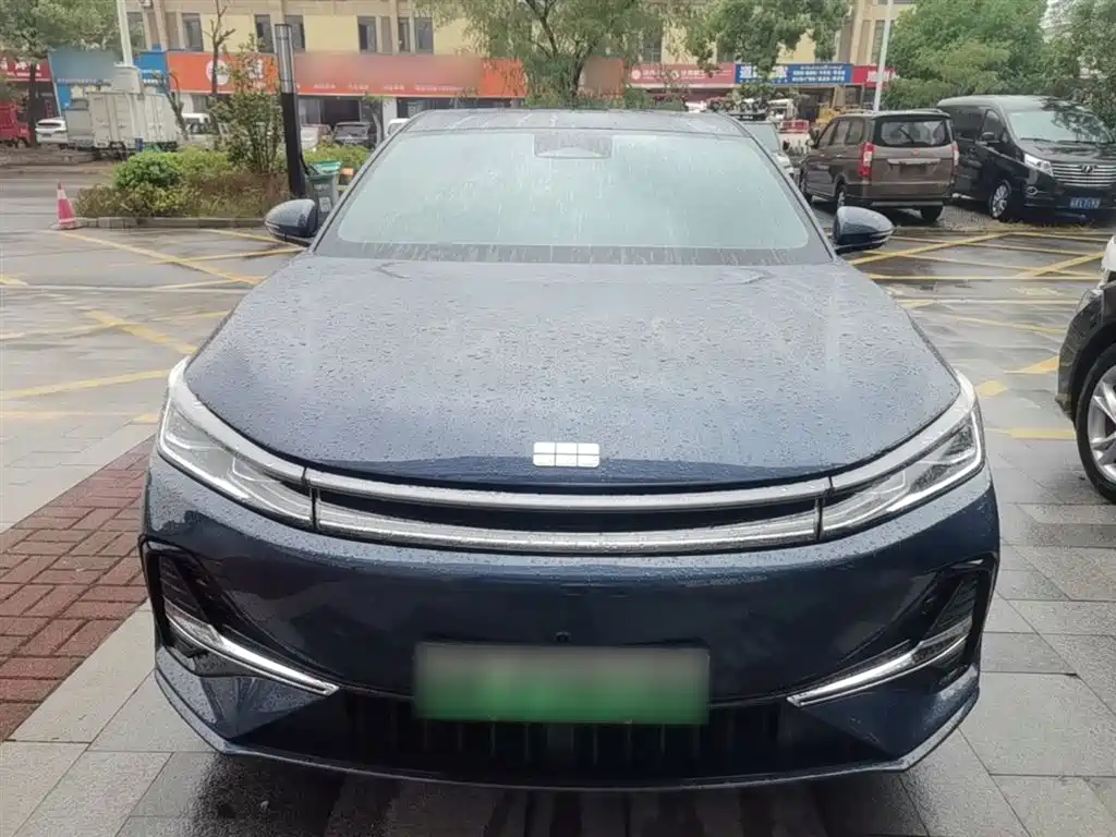 Geely Galaxy Galaxy A7 2025 EM-i фото 3