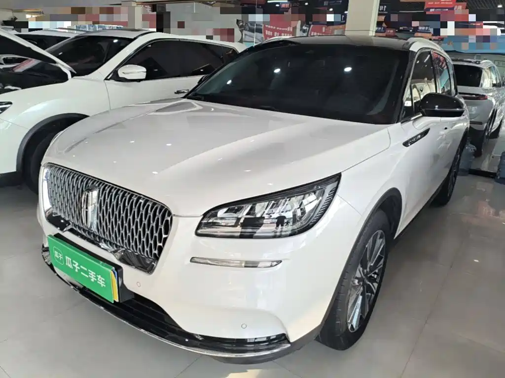 Similar car