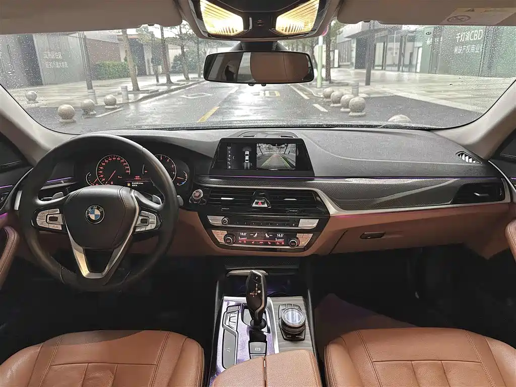 BMW 5 Series 2018 528Li Launch Special Edition фото 20
