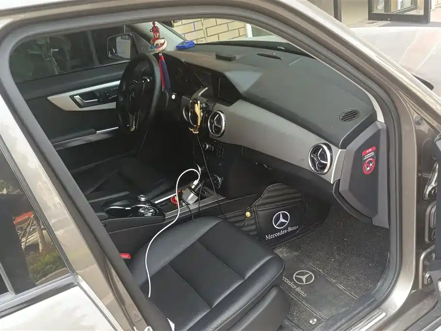 Mercedes-Benz GLK-Class 2013 GLK 300 4MATIC Dynamic фото 8